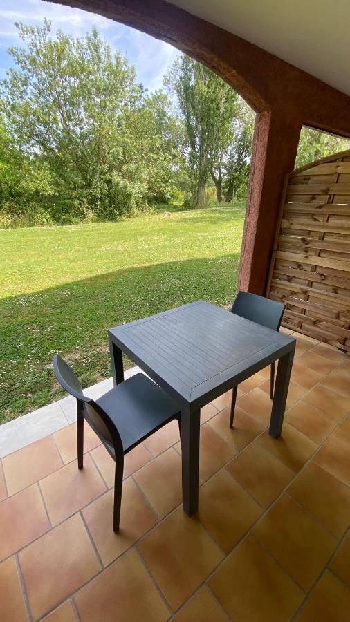 Joli Studio Camargue Lou Rouge Арль Екстер'єр фото