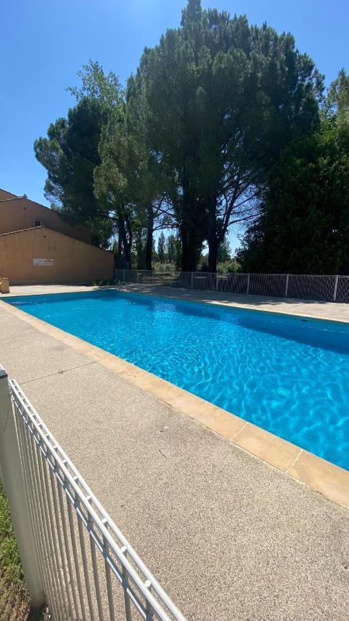 Joli Studio Camargue Lou Rouge Арль Екстер'єр фото